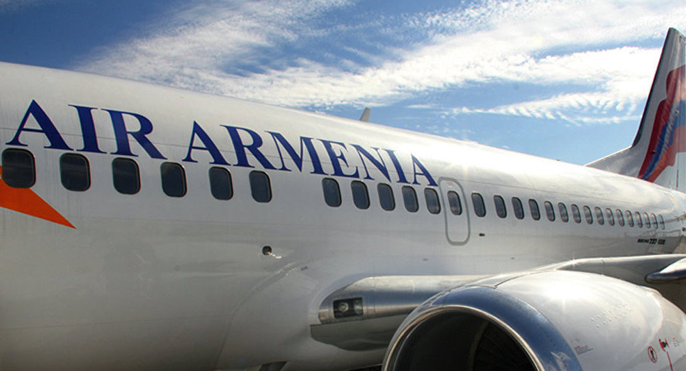 Армянские авиалинии. Авиакомпания АИР Армения. Air Armenia самолет 737. Armenia Aircompany самолеты. Armenia Aircompany президент.