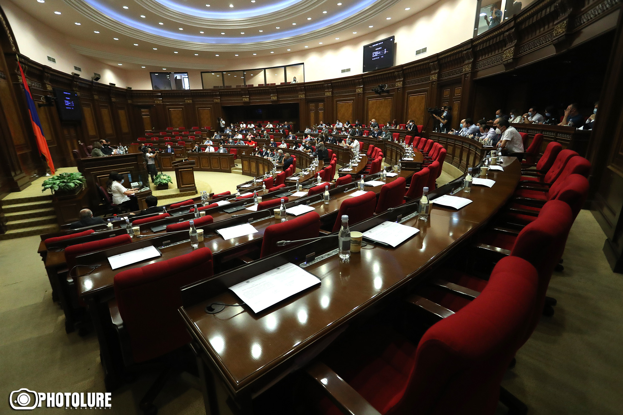 здание парламента в армении