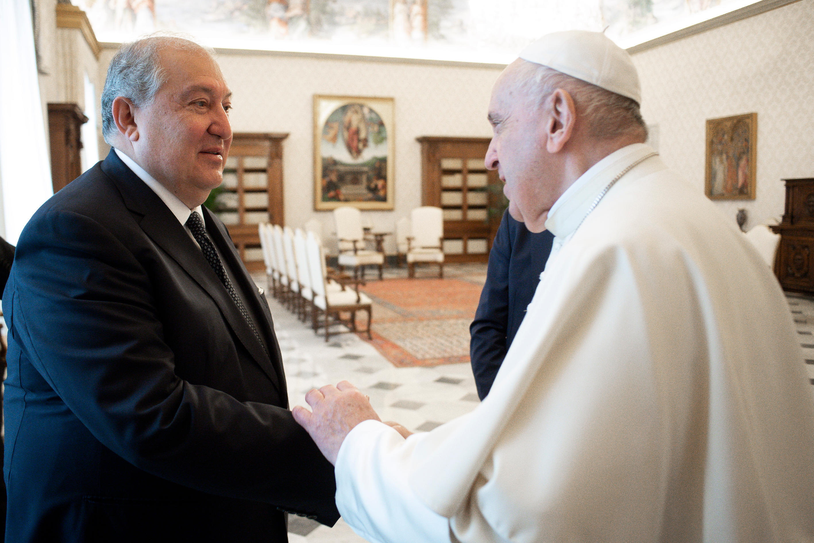 Отец армении. Папа Армения. Armenian Vatican.