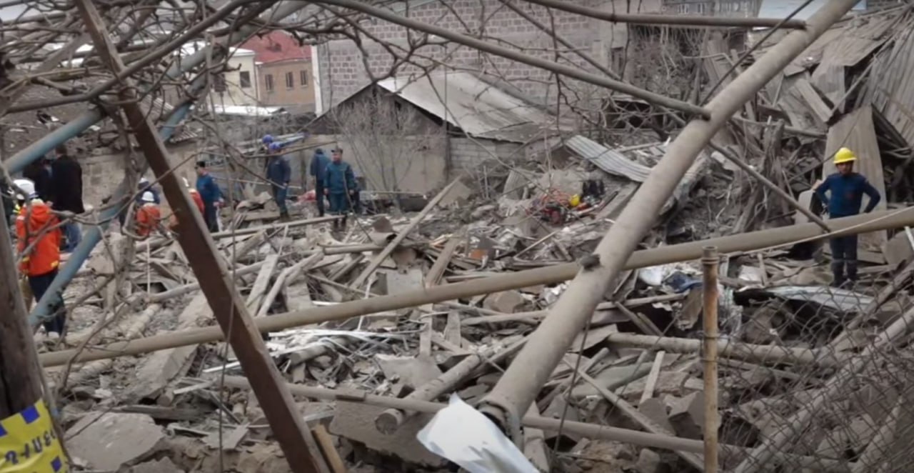 Уголовное производство инициировано по факту взрыва в квартале Нор Ареш в  Ереване - ՓԱՍՏԻՆՖՈ | Իրավական լուրեր, իրադարձություններ, վերլուծություններ,  տեսանյութեր